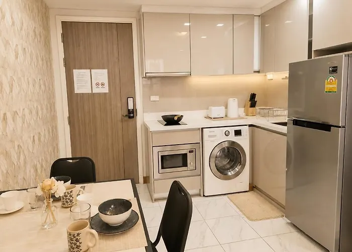 Stylish 1br 5 Min Walk To Bts Nana Pool & Gym 公寓 曼谷