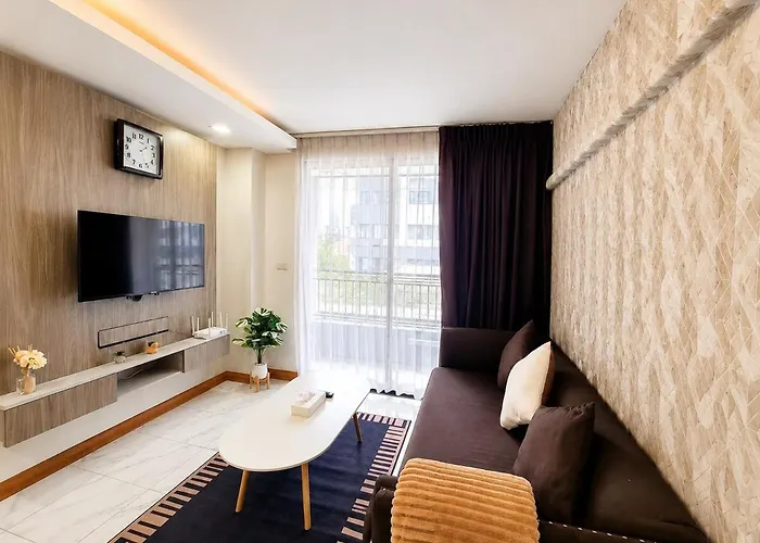 Stylish 1br 5 Min Walk To Bts Nana Pool & Gym 公寓 曼谷