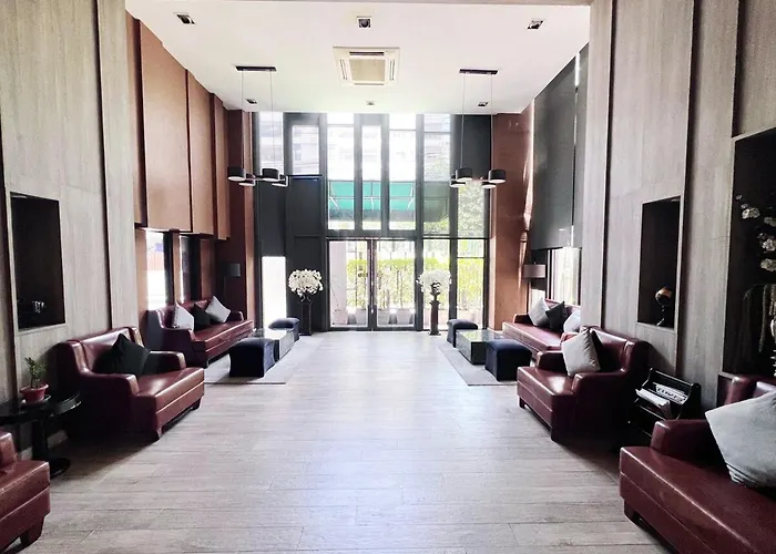 Stylish 1br 5 Min Walk To Bts Nana Pool & Gym 公寓 曼谷